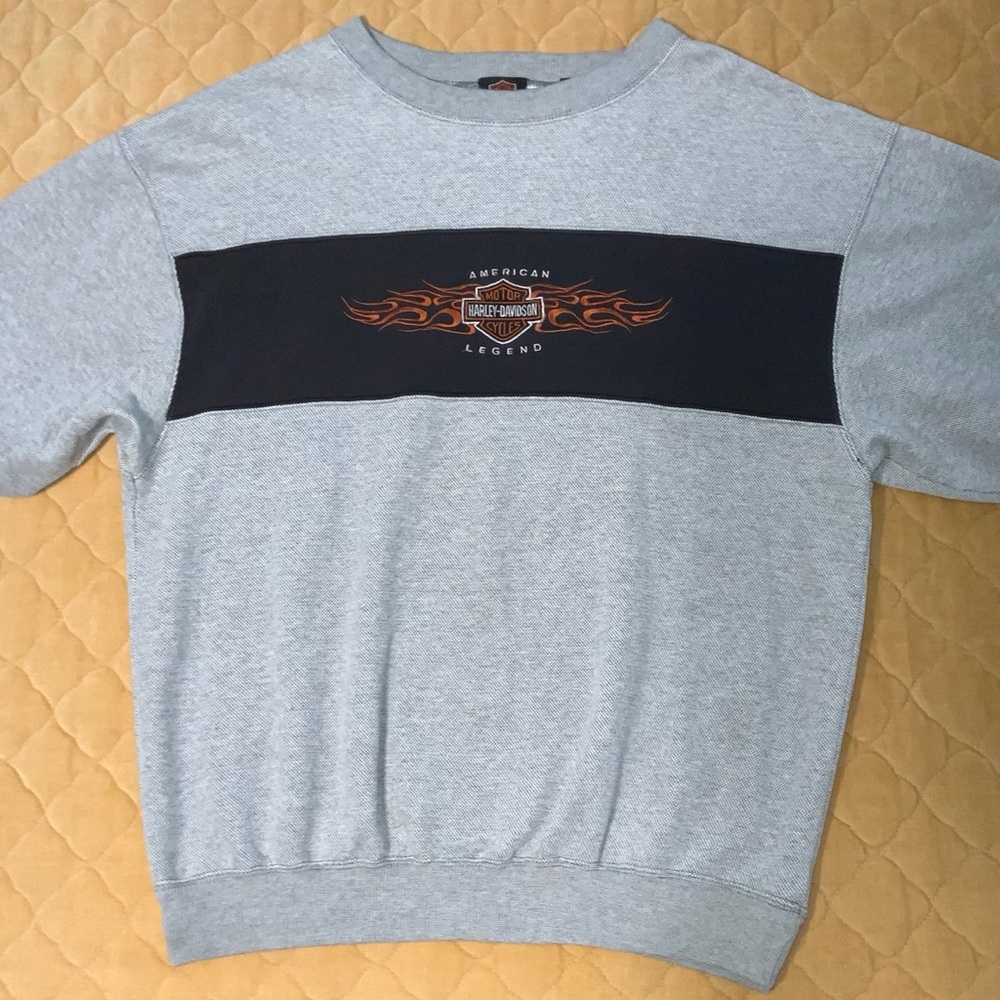 Harley-Davidson Gray and Black embroidered Crewneck pullover